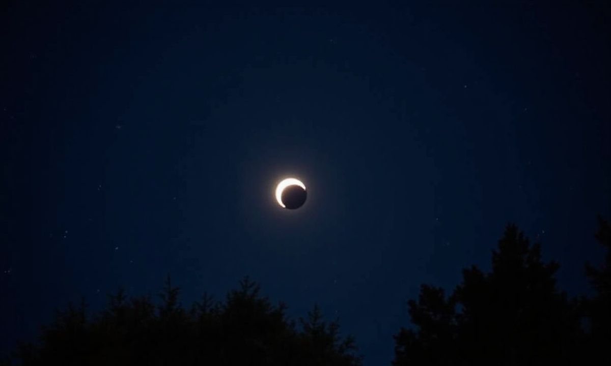 A Lunar Eclipse On February 28, 2026 — How Your Zodiac Sign Will Be Affected